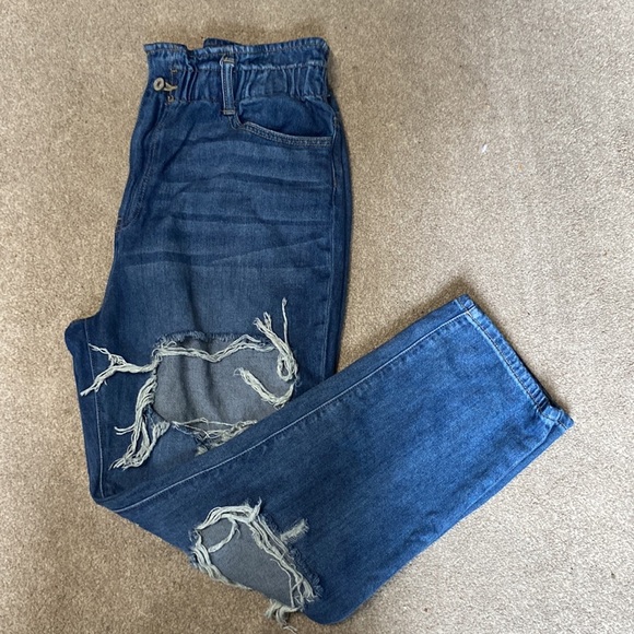 Kancan Darel Ultra High Rise Distressed Paperbag Mom Jeans Size 13 - Picture 2 of 6